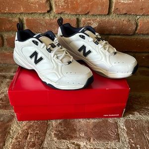 NEW men’s new balance classic white/navy 624